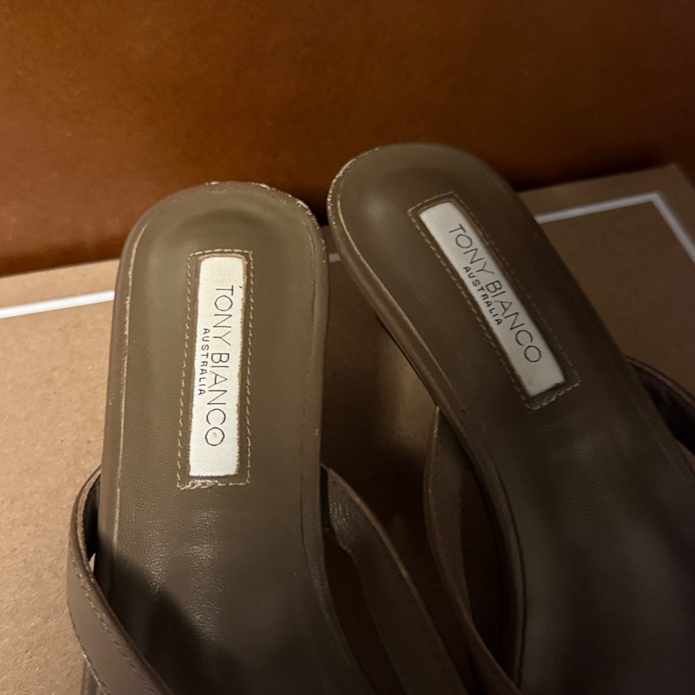 Tony Bianco Pluto Sandal Liqueur Brown Heeled Flip Flops Thong Heels 5.5 / 35.5 - Picture 8 of 12